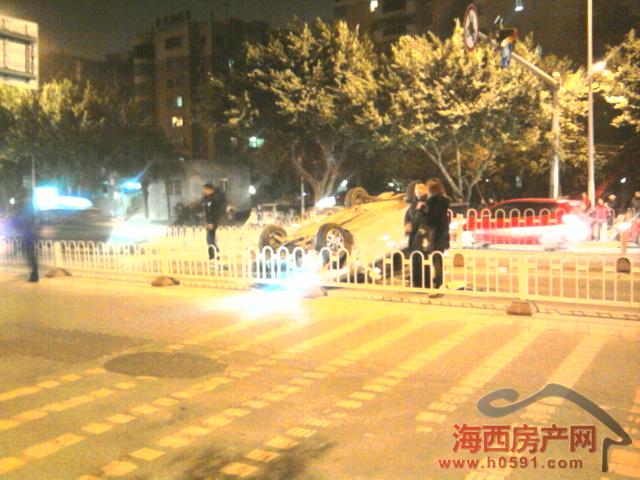 福州六一路车祸图片